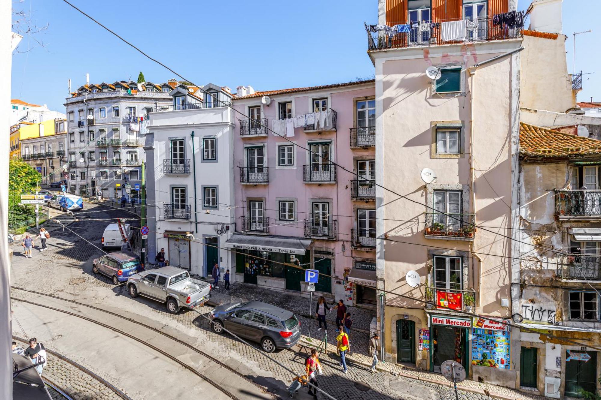 Typical Apartment Alfama-Center Lisboa Eksteriør bilde